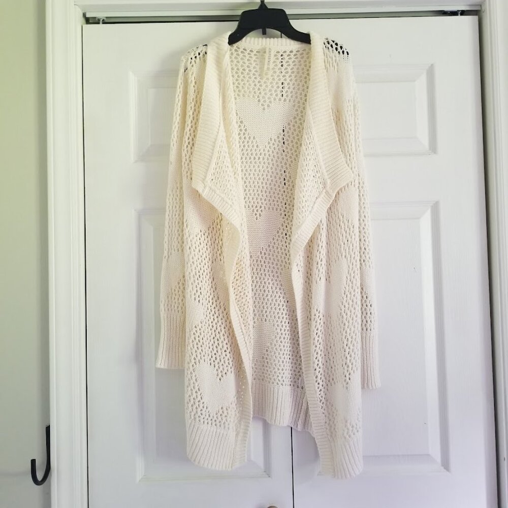 Aeropostale Women's Cardigan X-Small Cream Sweater Heart Fall Winter Open Knit